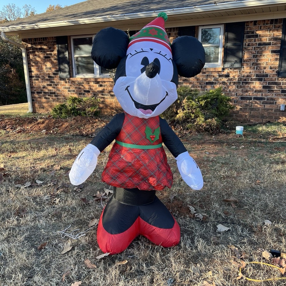 Disney Minnie Mouse‎ 5 ft Airblown Inflatable Christmas Yard Decoration Light Up - Picture 4 of 5